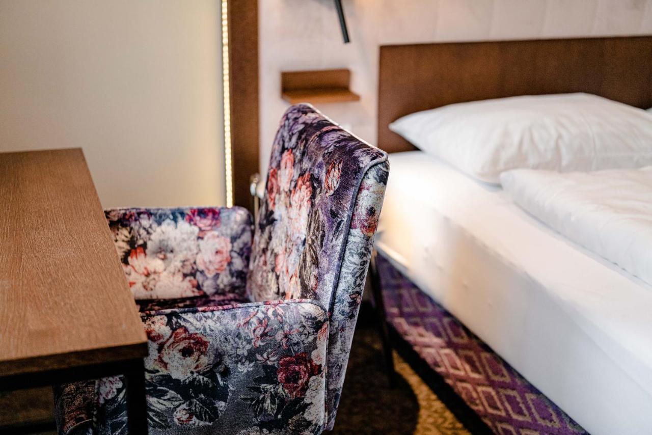 Hotel Eitljoerg Wina Bagian luar foto