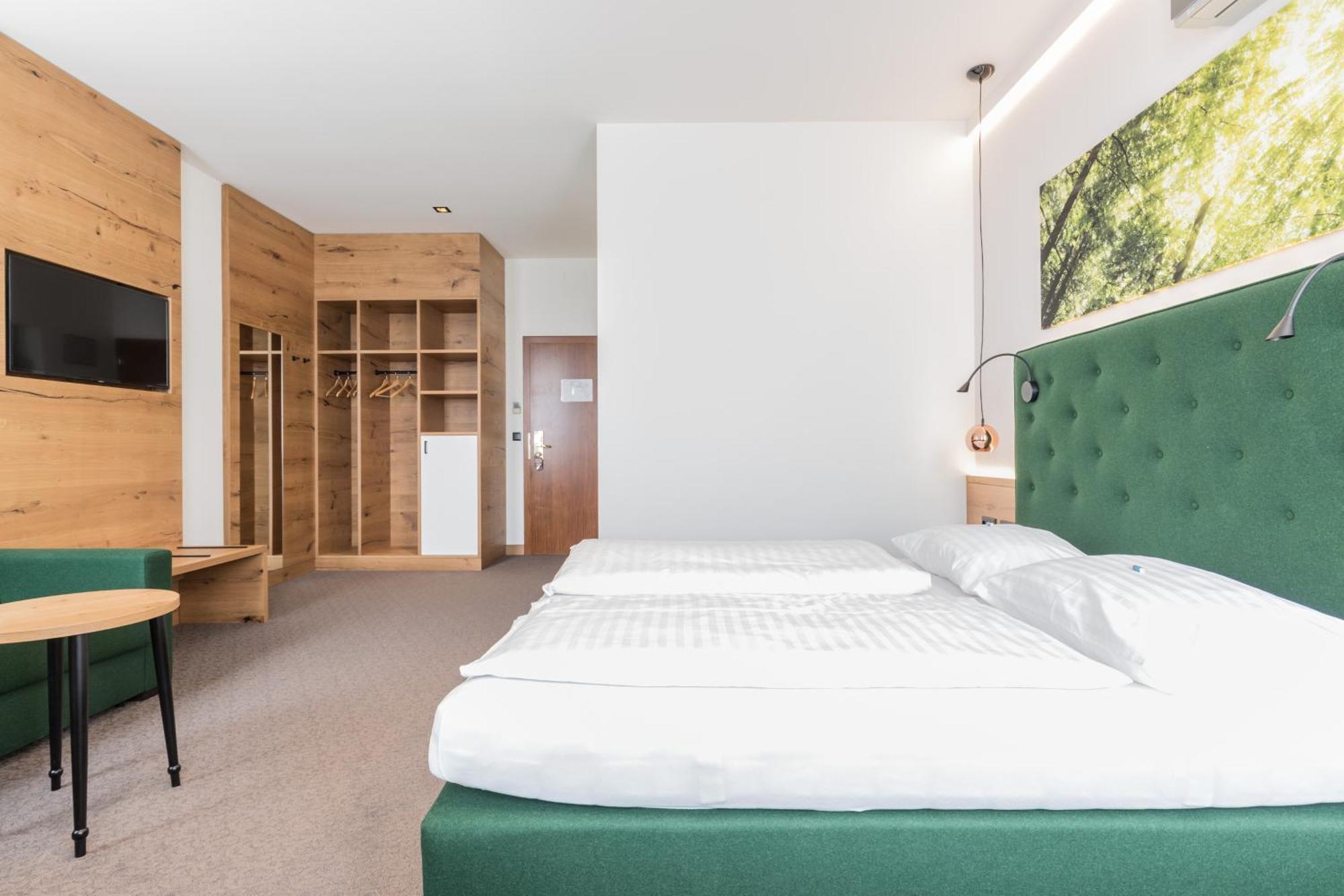 Hotel Eitljoerg Wina Ruang foto