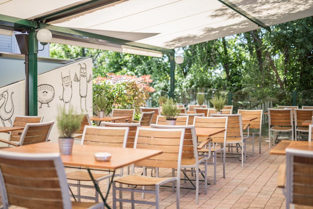 Hotel Eitljoerg Wina Bagian luar foto