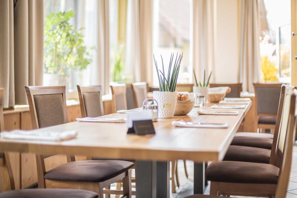 Hotel Eitljoerg Wina Bagian luar foto