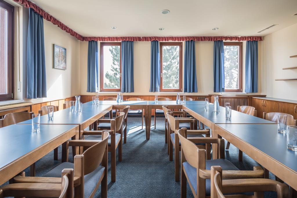 Hotel Eitljoerg Wina Bagian luar foto